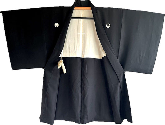 Men’s Antique Black Silk Haori - Futatsu Hiki MonTsuki